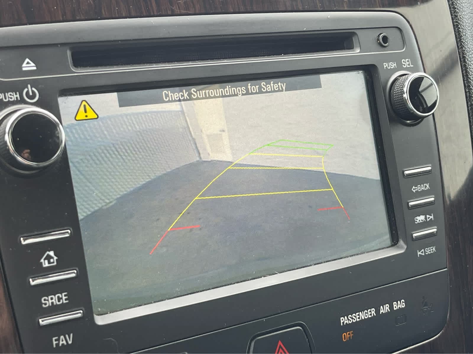 Thumbnail: 2017 Chevrolet Traverse - 20