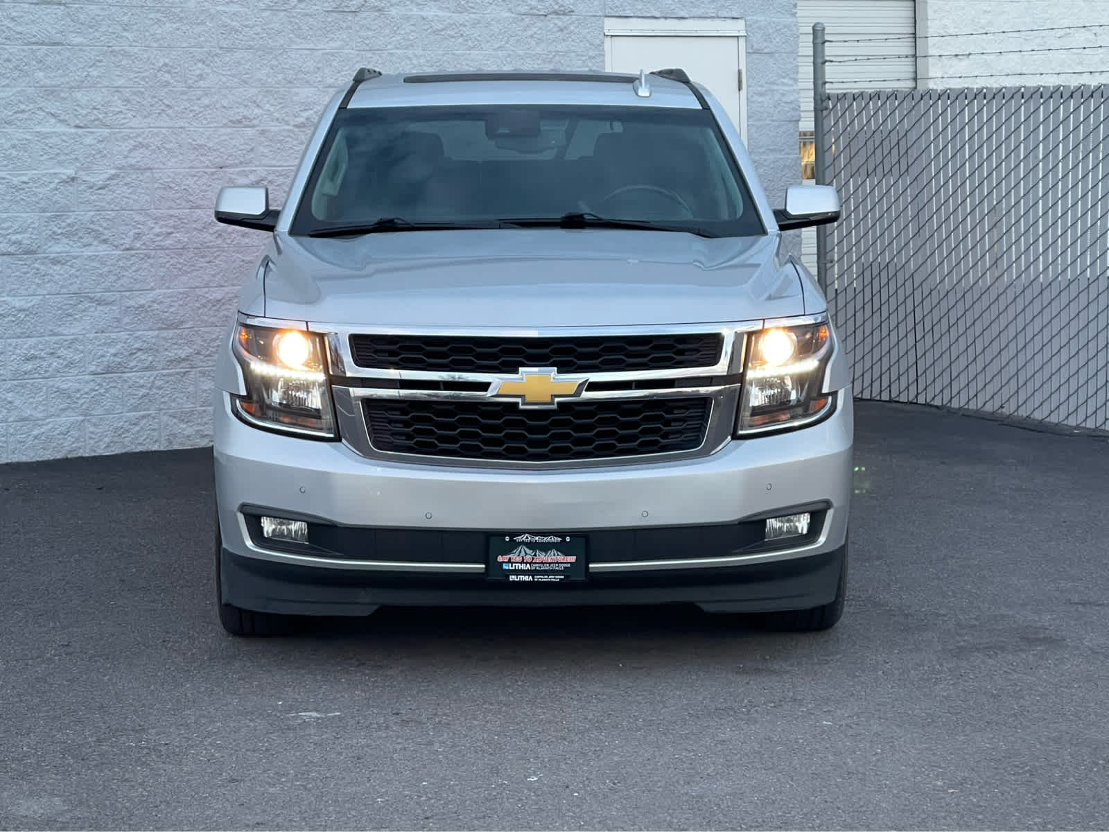 Thumbnail: 2019 Chevrolet Tahoe - 2