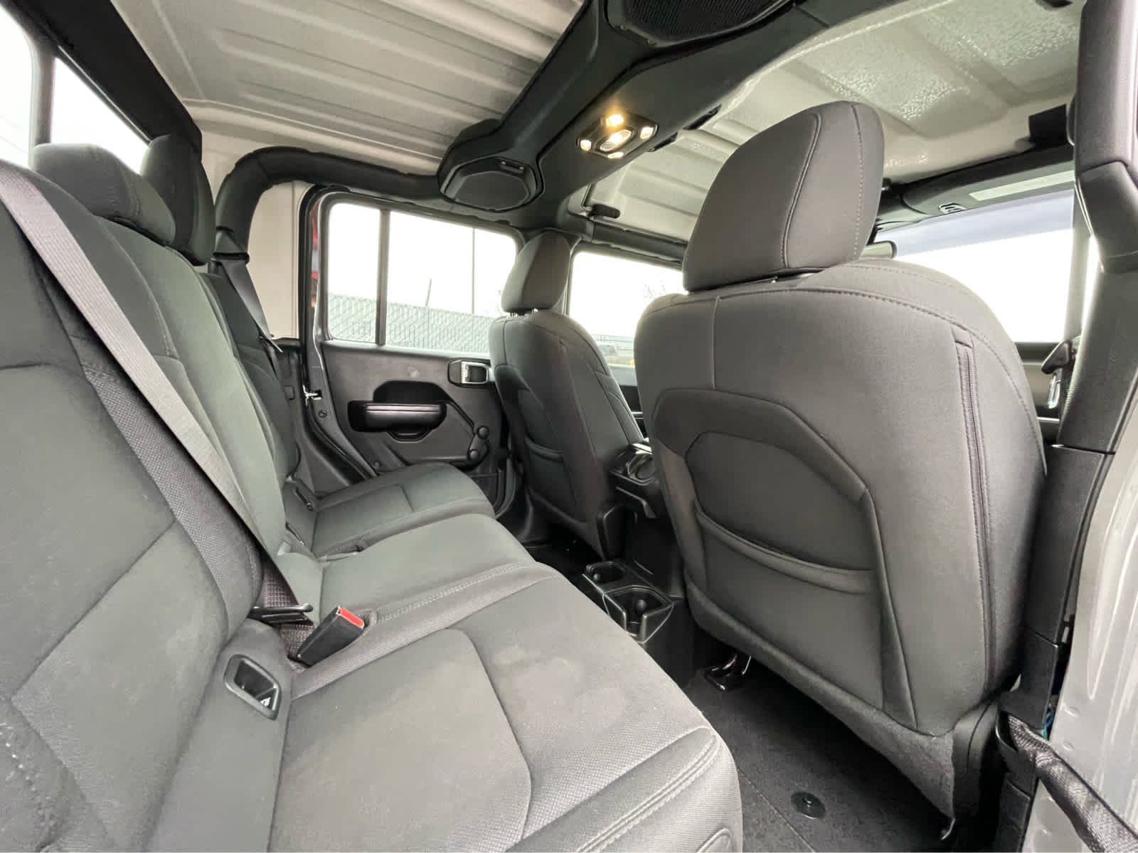 Thumbnail: 2021 Jeep Gladiator - 24