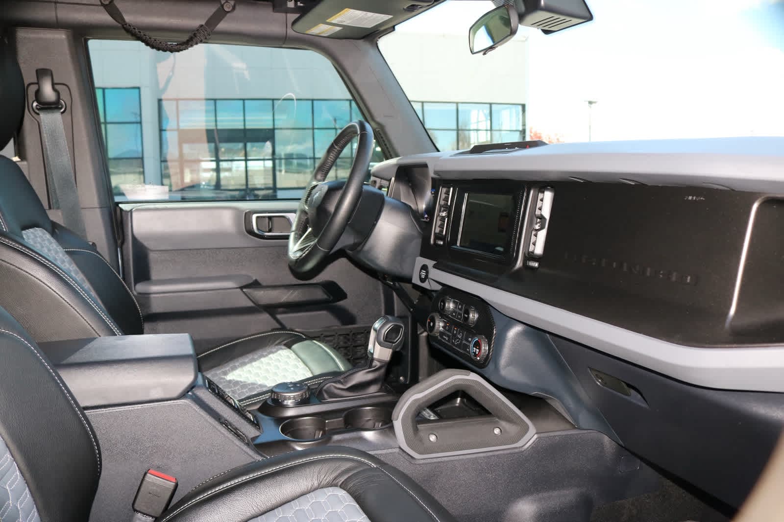 Thumbnail: 2022 Ford Bronco - 23