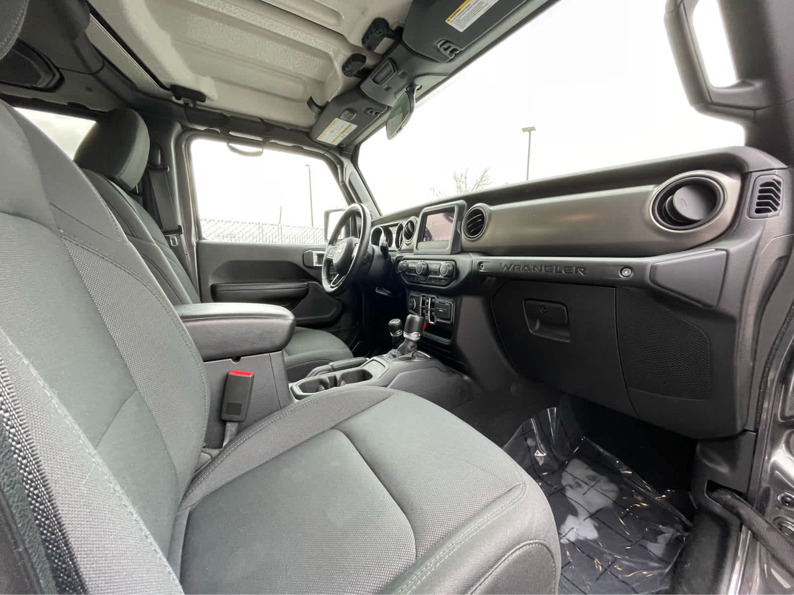 Thumbnail: 2019 Jeep Wrangler - 26