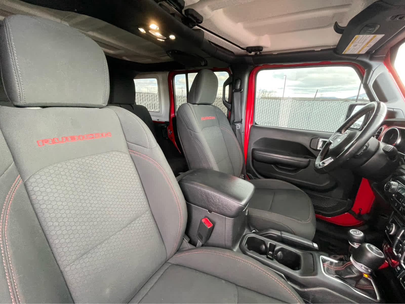 Thumbnail: 2020 Jeep Wrangler - 27