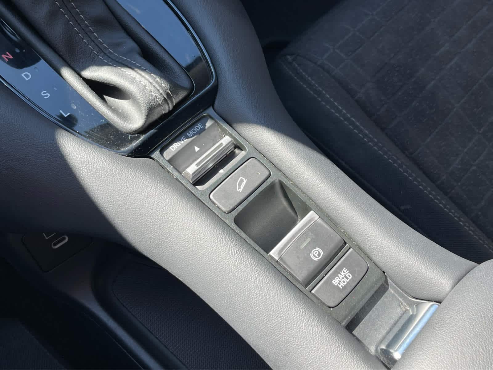 Thumbnail: 2025 Honda HR-V - 16