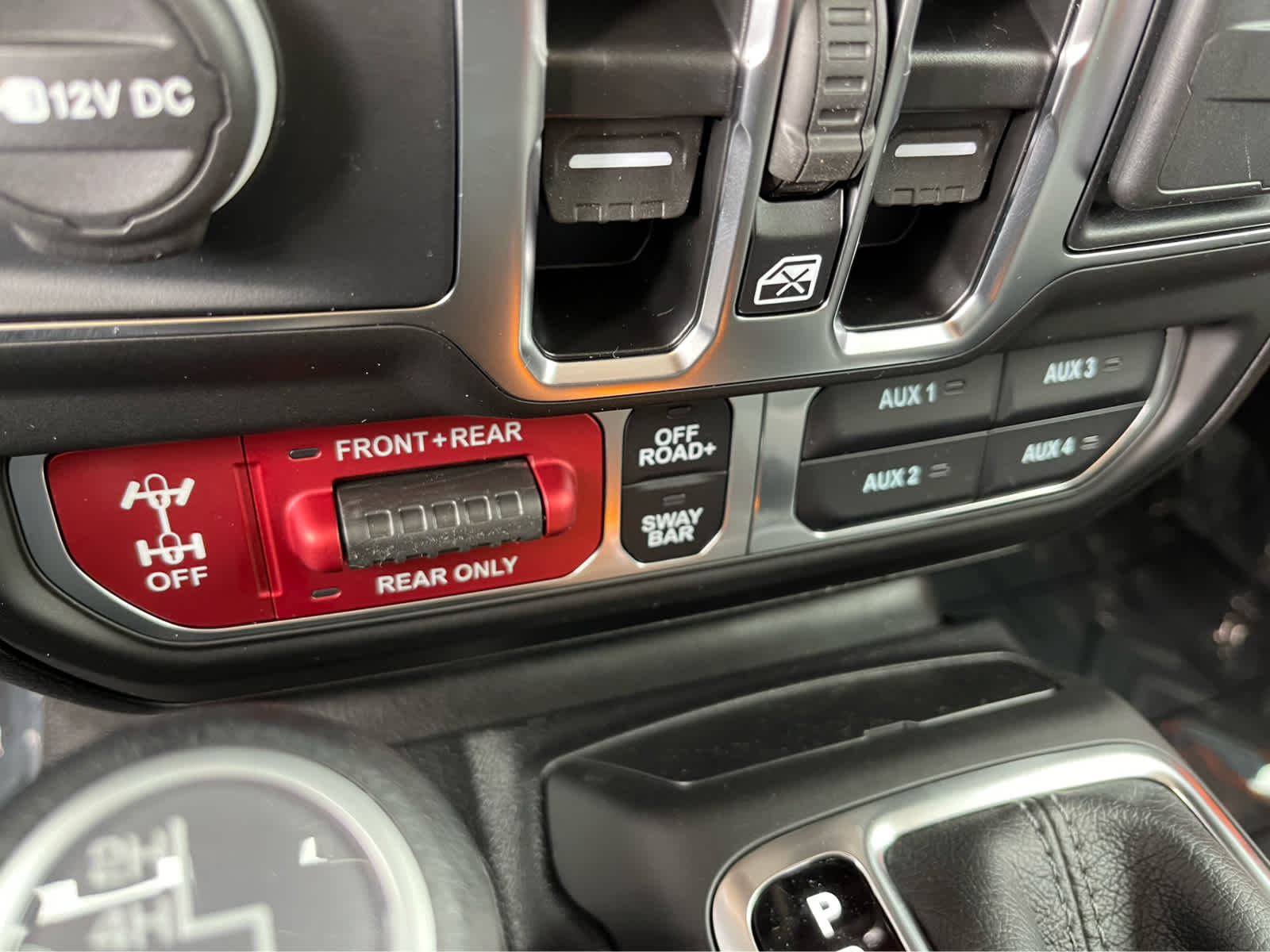 2025 Jeep Wrangler Rubicon 17