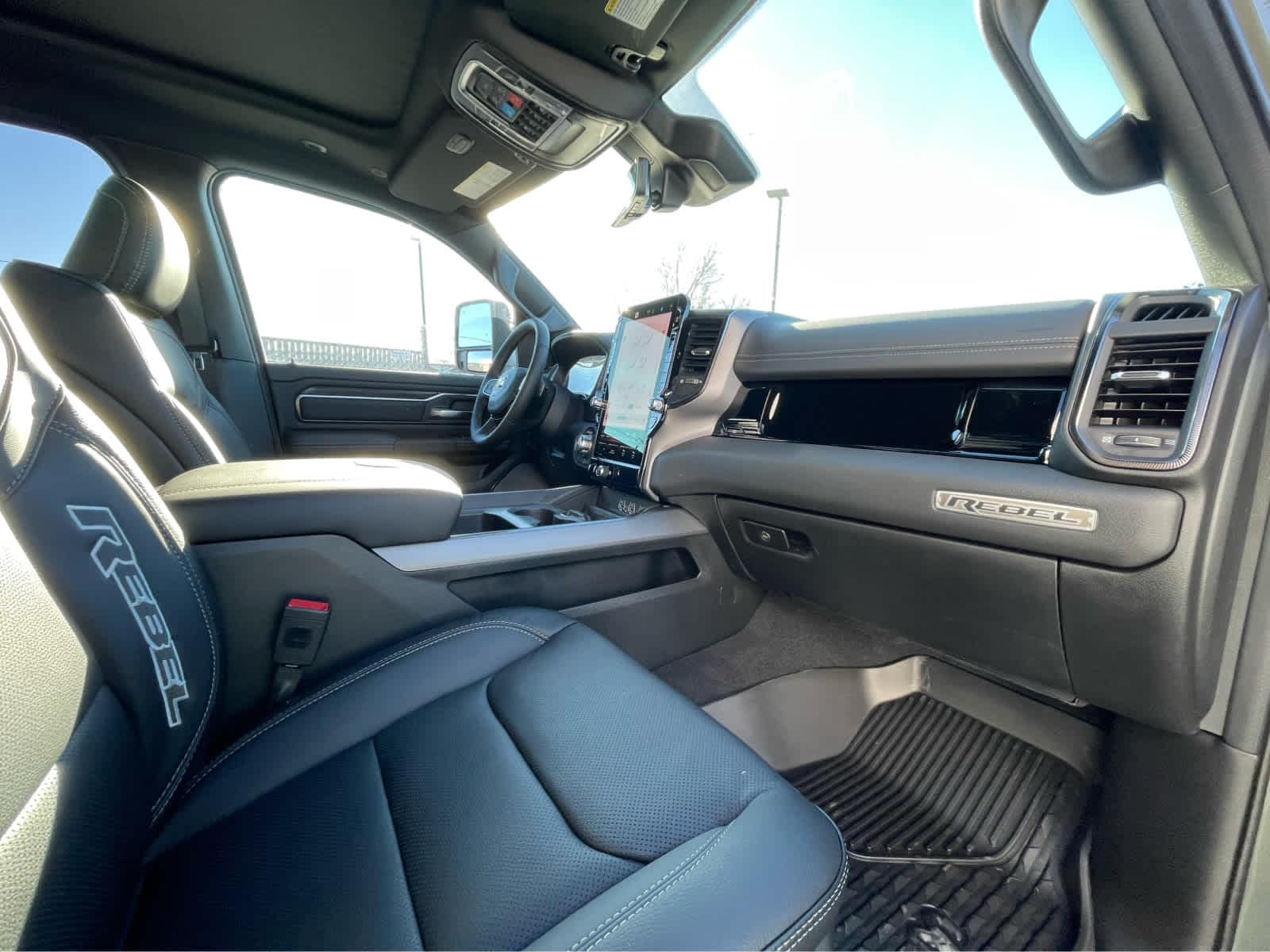 Thumbnail: 2026 RAM 1500 - 28