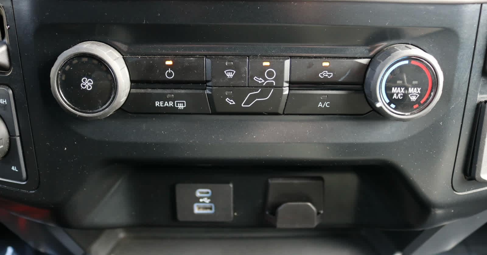 Thumbnail: 2023 Ford F-150 - 19