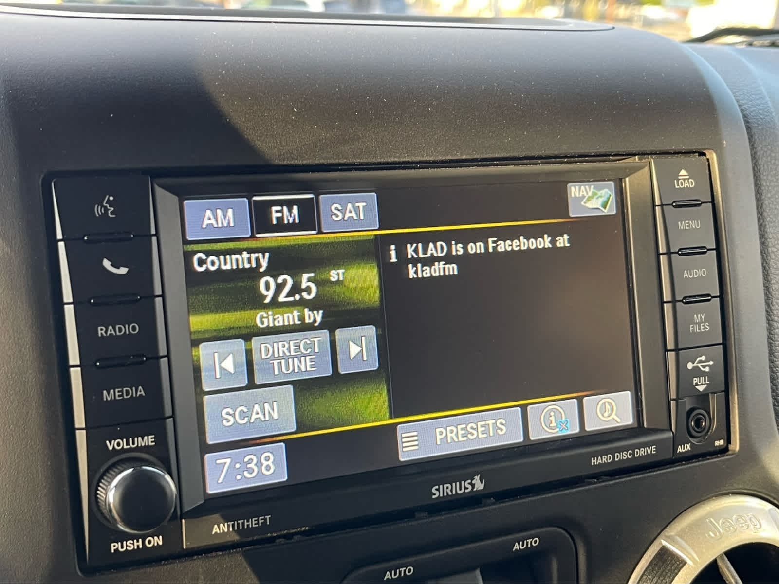 Thumbnail: 2014 Jeep Wrangler - 14