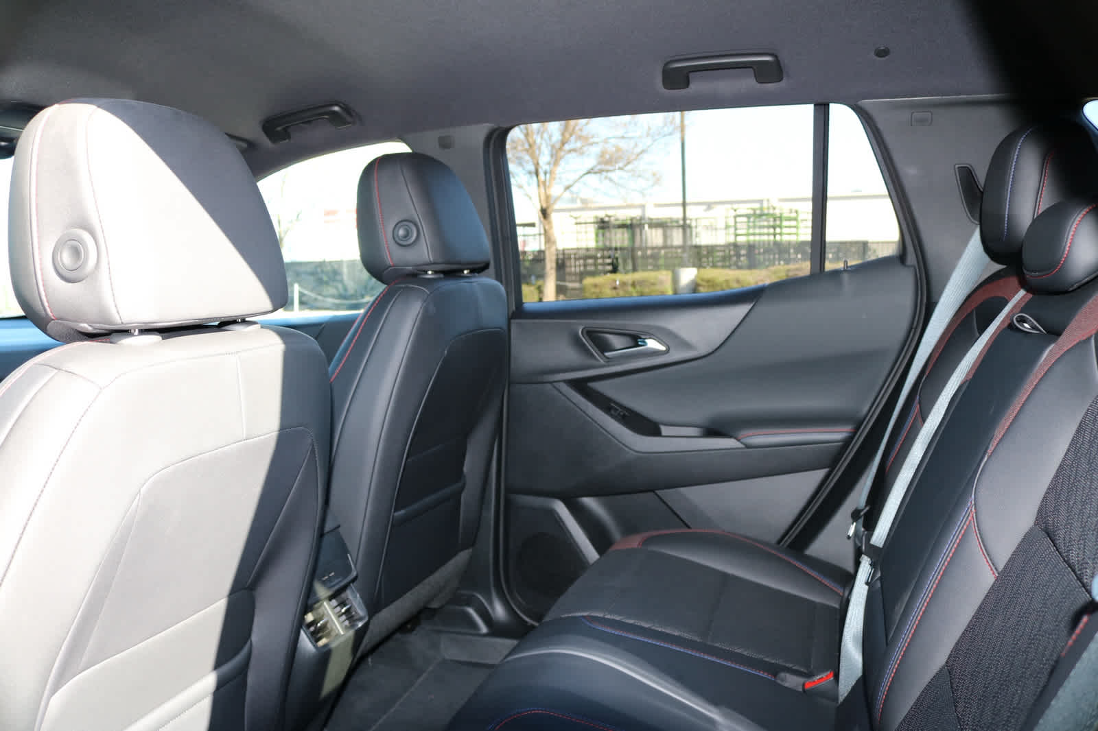 Thumbnail: 2025 Chevrolet Equinox - 27