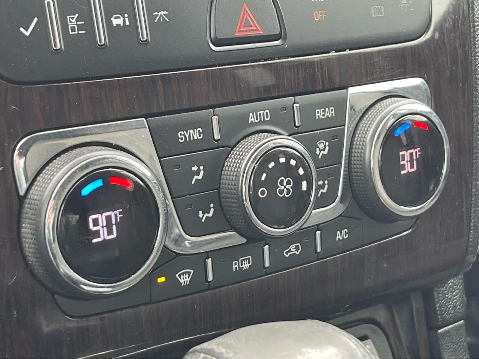 Thumbnail: 2017 Chevrolet Traverse - 15