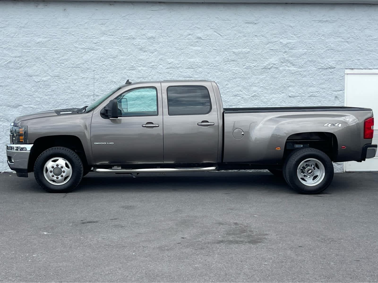 Thumbnail: 2012 Chevrolet Silverado 3500 - 4