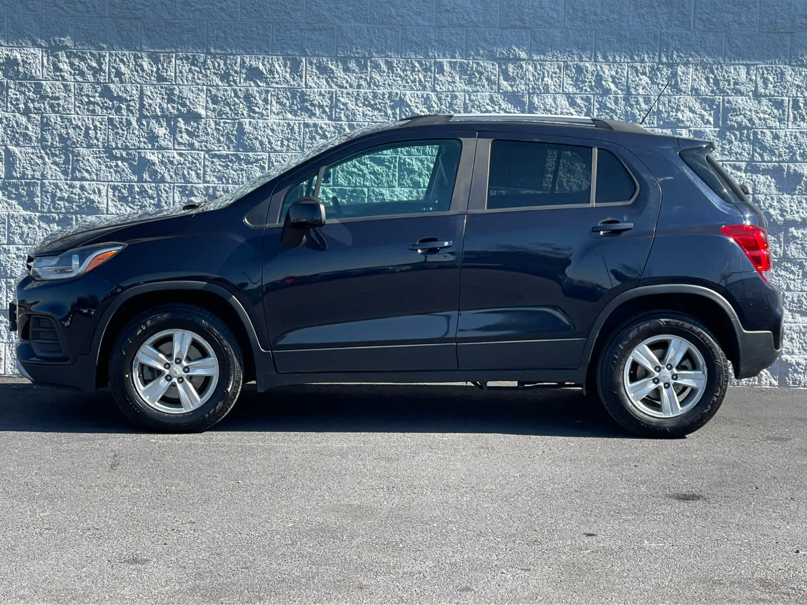 Thumbnail: 2021 Chevrolet Trax - 4