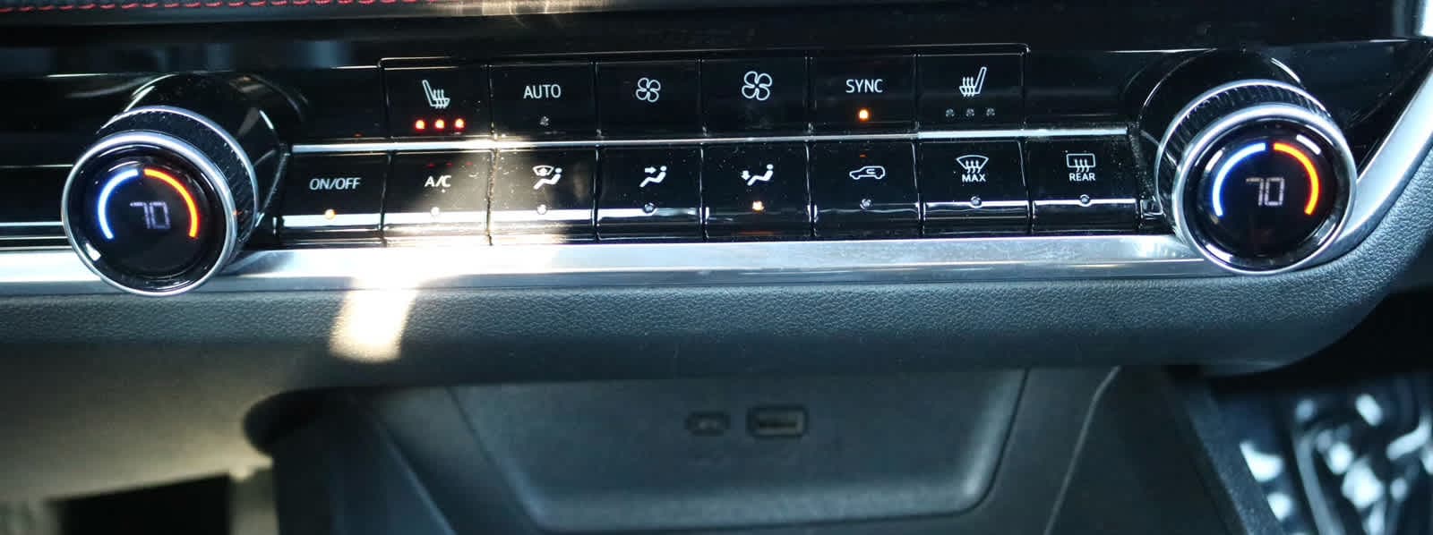 Thumbnail: 2025 Chevrolet Equinox - 20