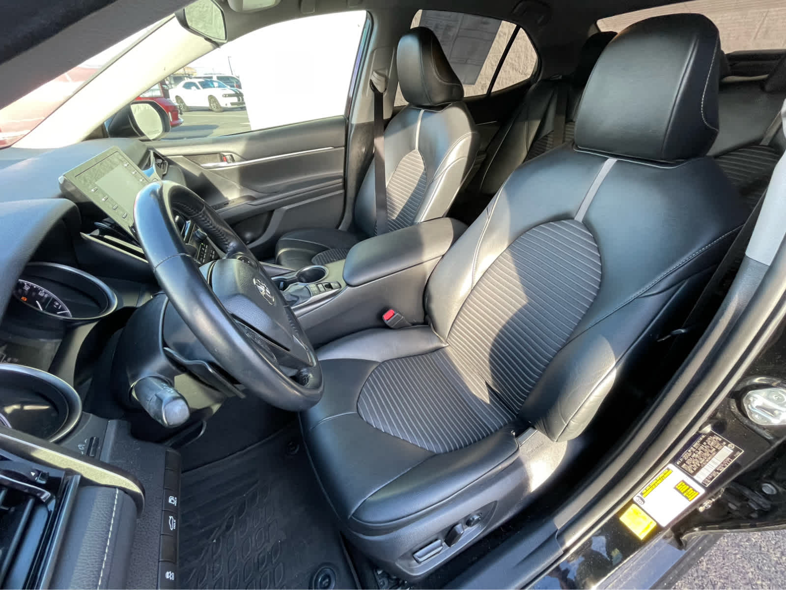 Thumbnail: 2021 Toyota Camry - 20