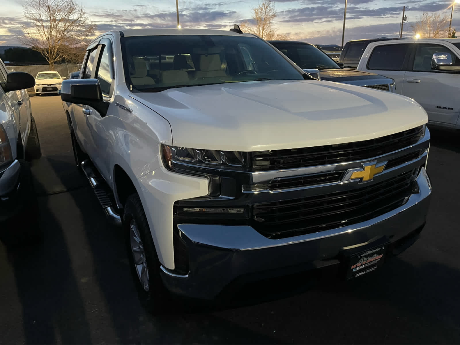Thumbnail: 2019 Chevrolet Silverado 1500 - 3