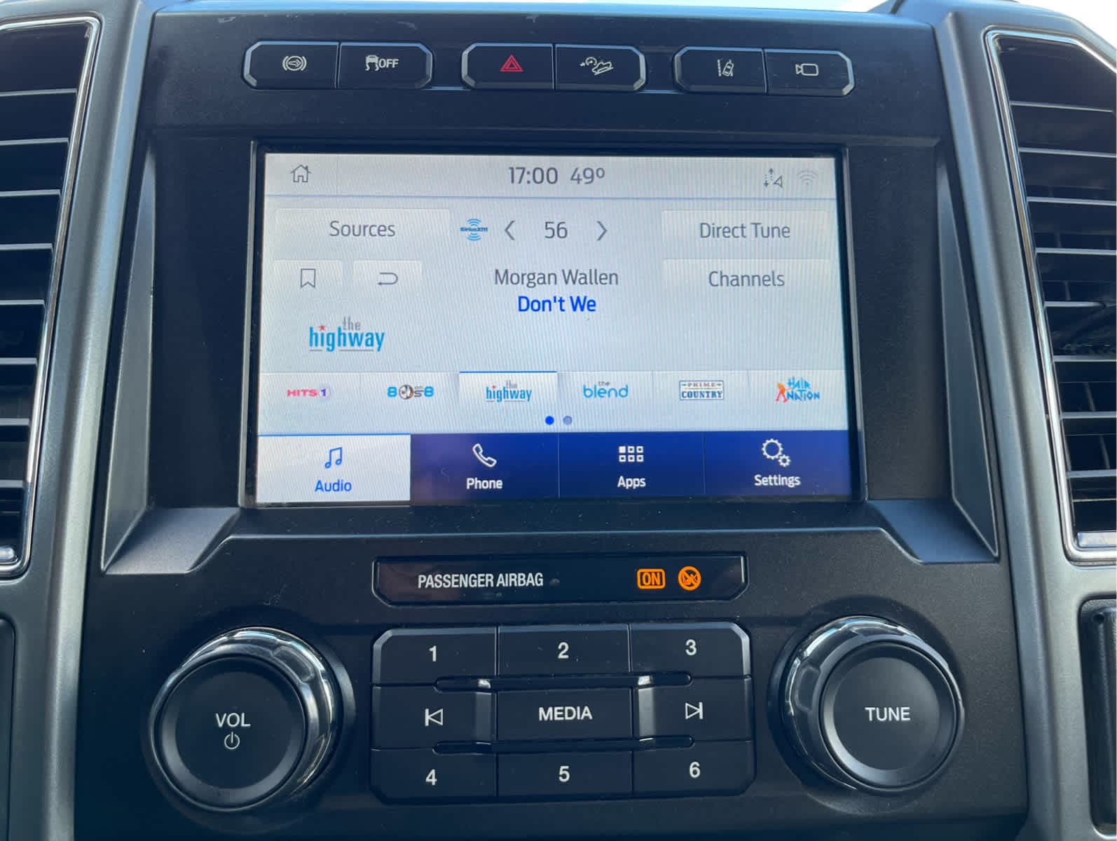 Thumbnail: 2020 Ford F-350 - 15