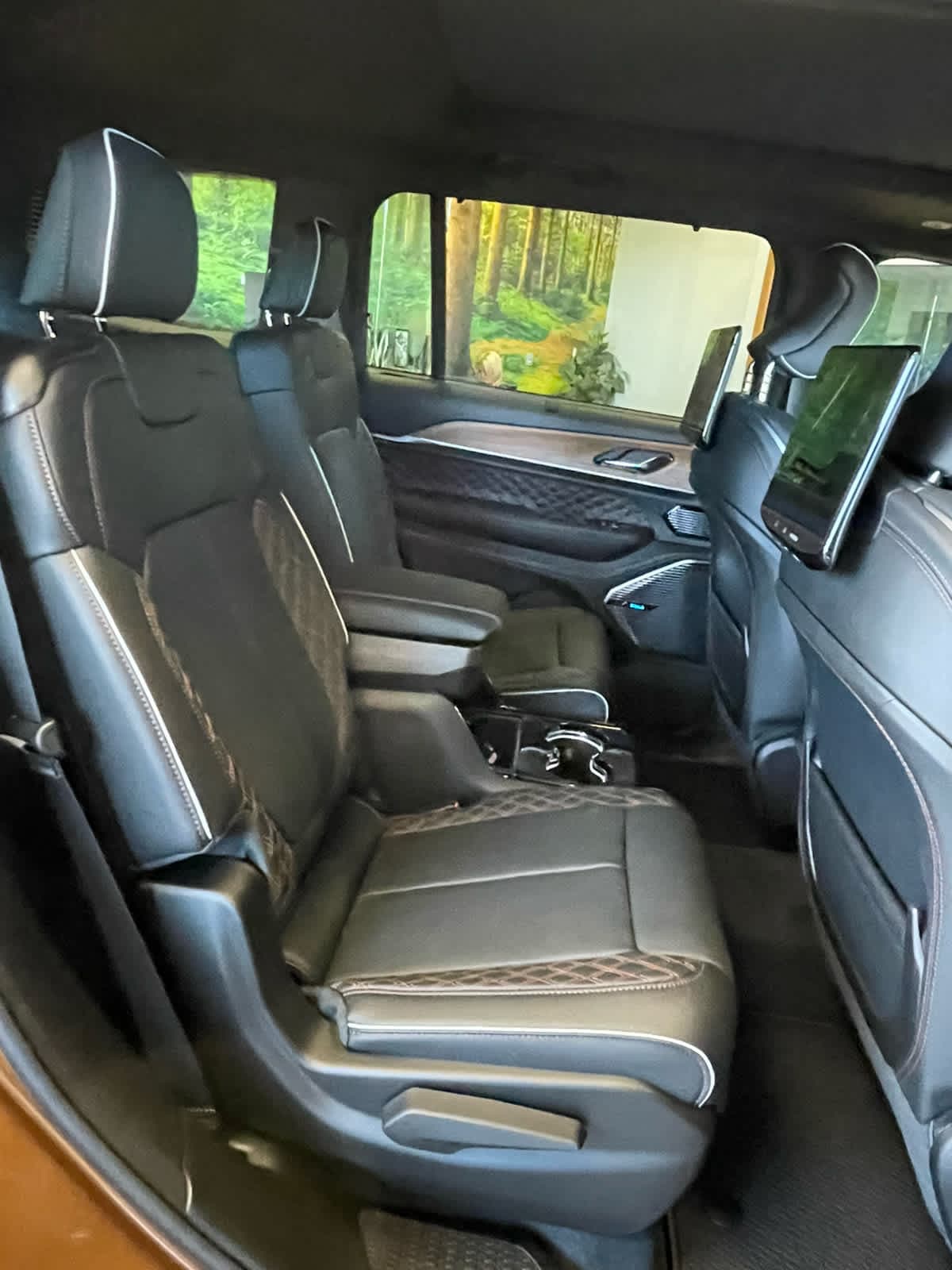 Thumbnail: 2026 Jeep Grand Cherokee - 24