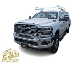 2026 Ram 3500 TRADESMAN CREW CAB CHASSIS 4X4 60' CA