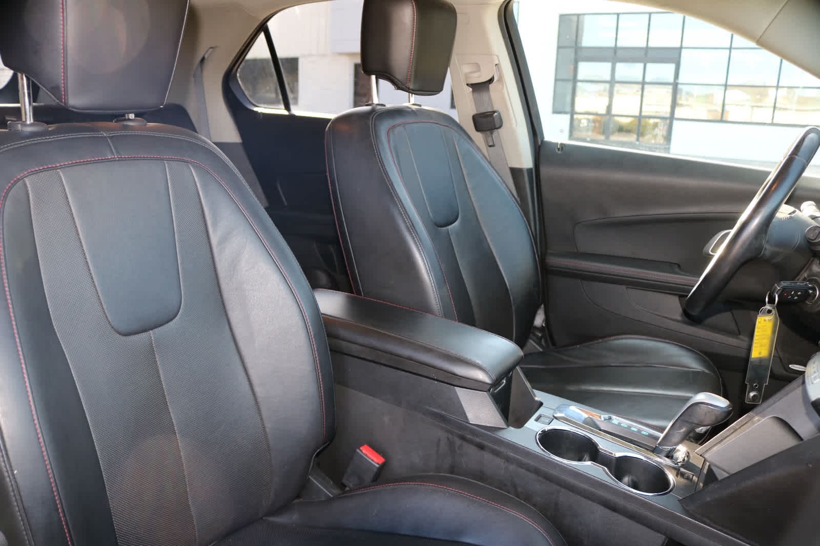 Thumbnail: 2012 Chevrolet Equinox - 23