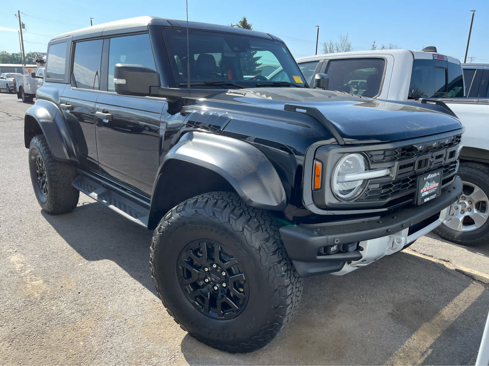 2023 Ford Bronco Raptor 2