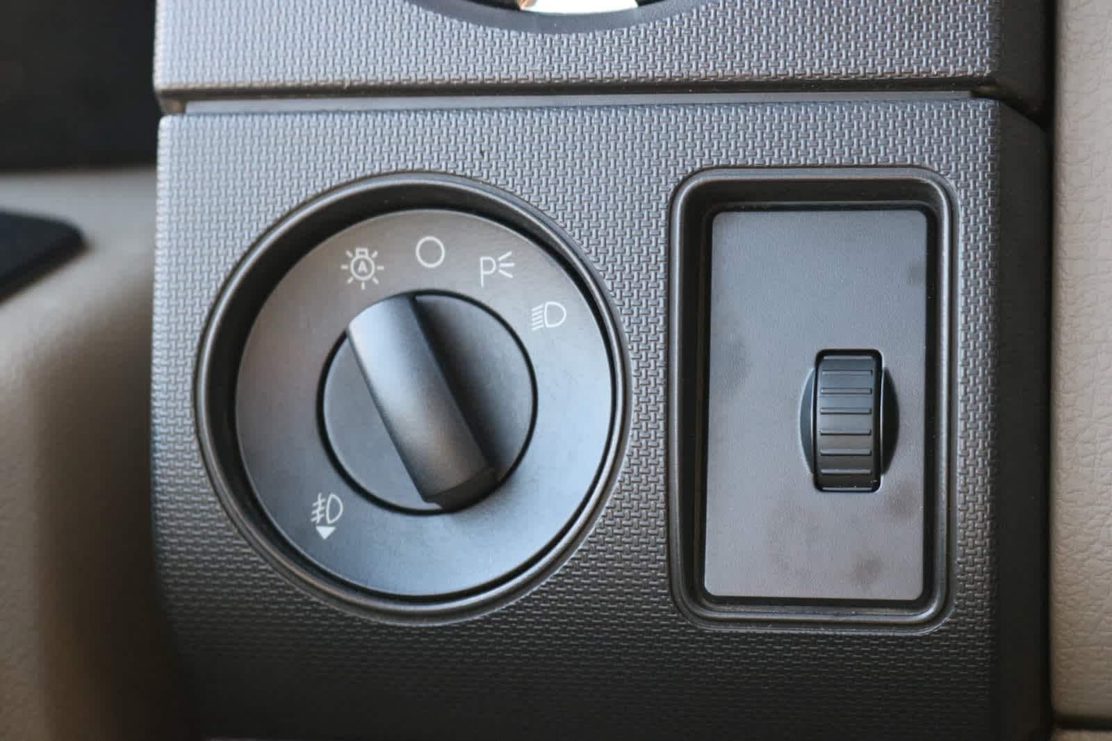 Thumbnail: 2009 Ford F-250 - 18