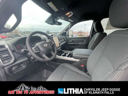 2026 Ram 2500 BIG HORN CREW CAB 4X4 6'4 BOX Pickup