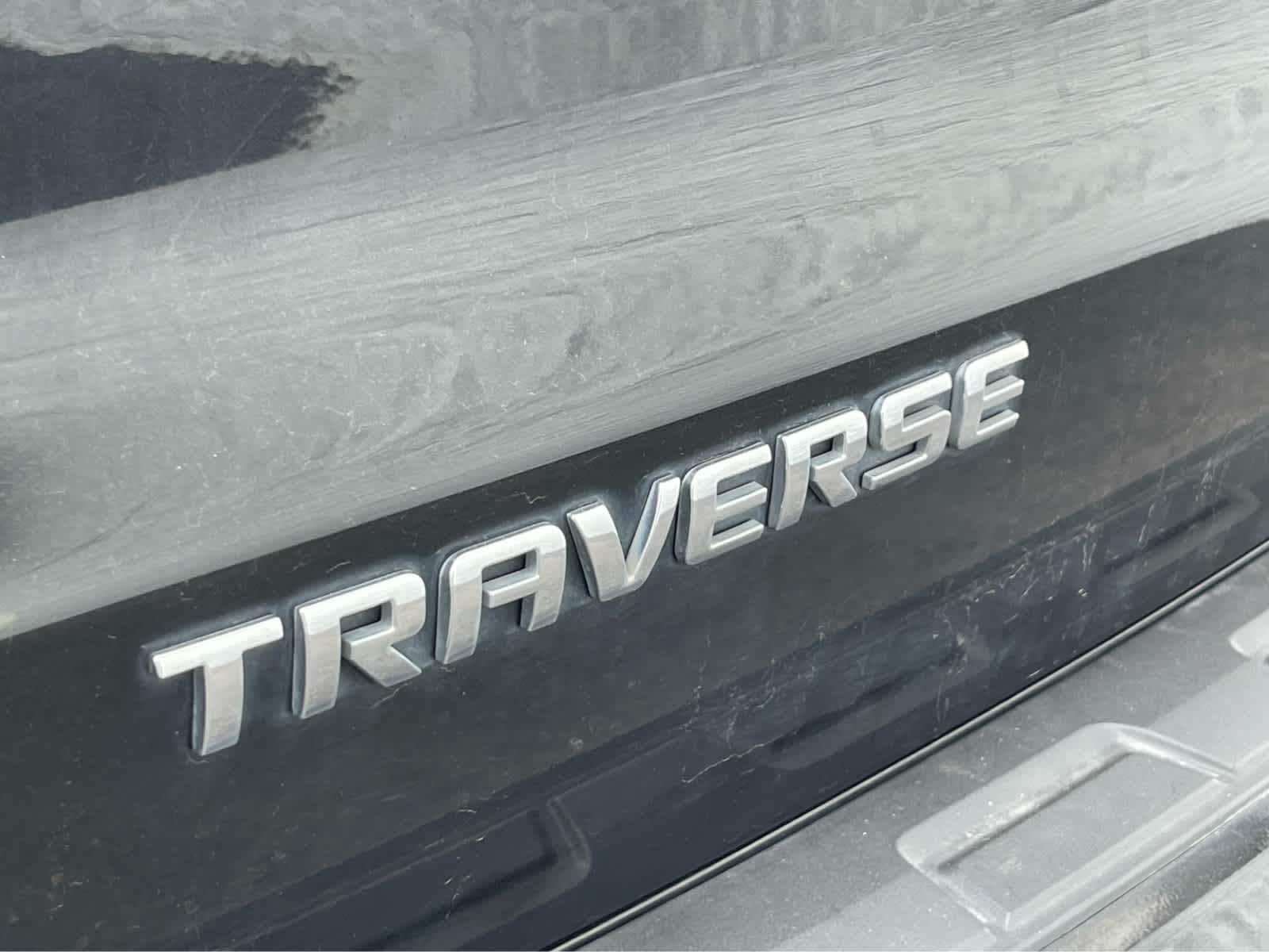 Thumbnail: 2017 Chevrolet Traverse - 9