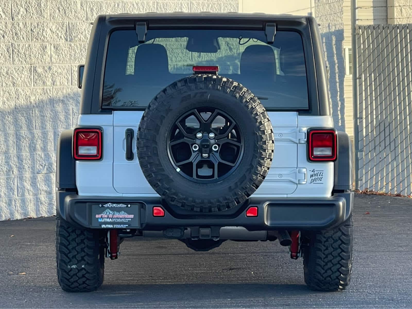 Thumbnail: 2026 Jeep Wrangler - 6