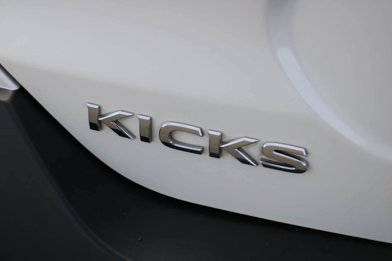 Thumbnail: 2019 Nissan Kicks - 10