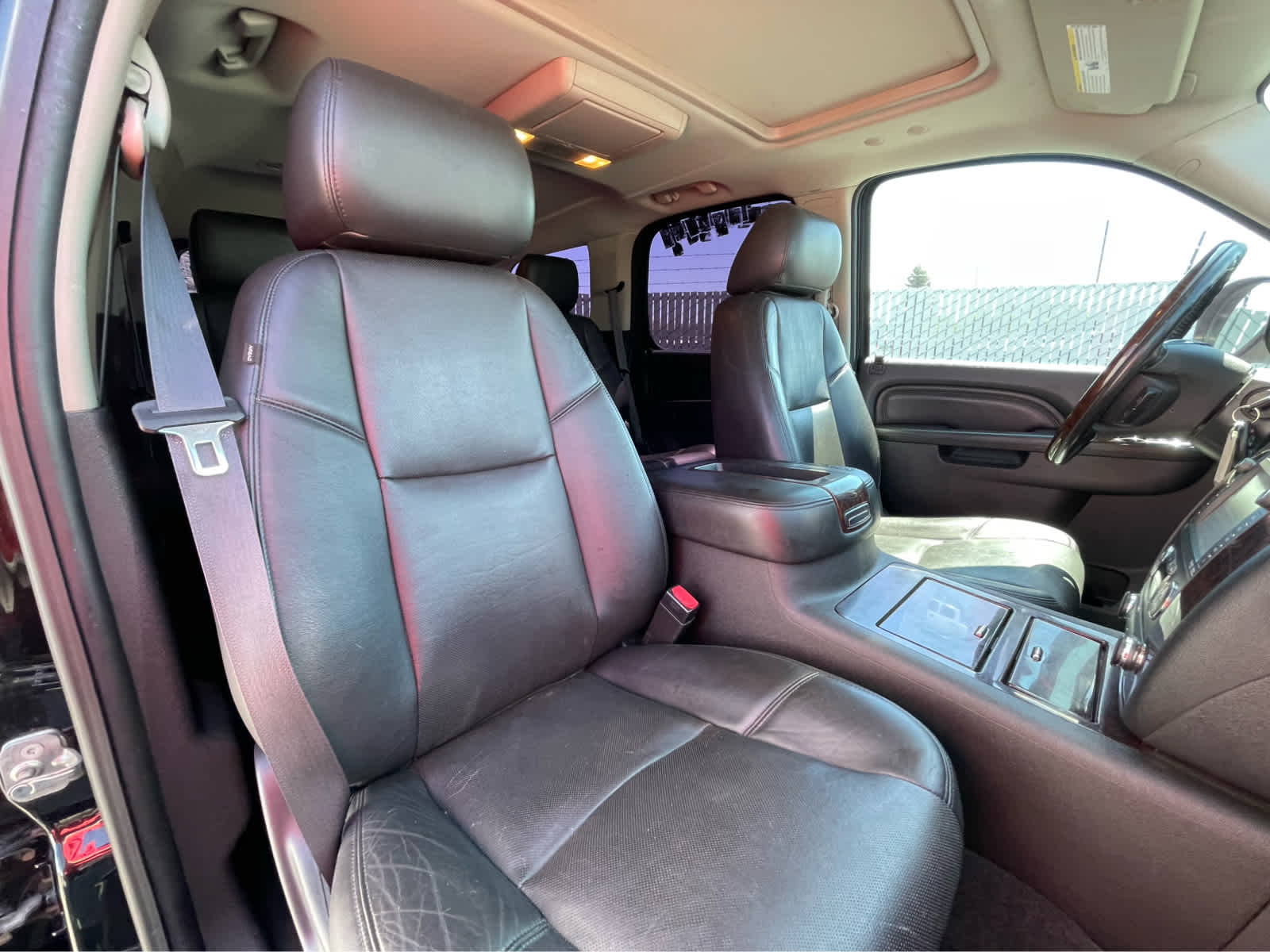 Thumbnail: 2013 GMC Yukon - 29