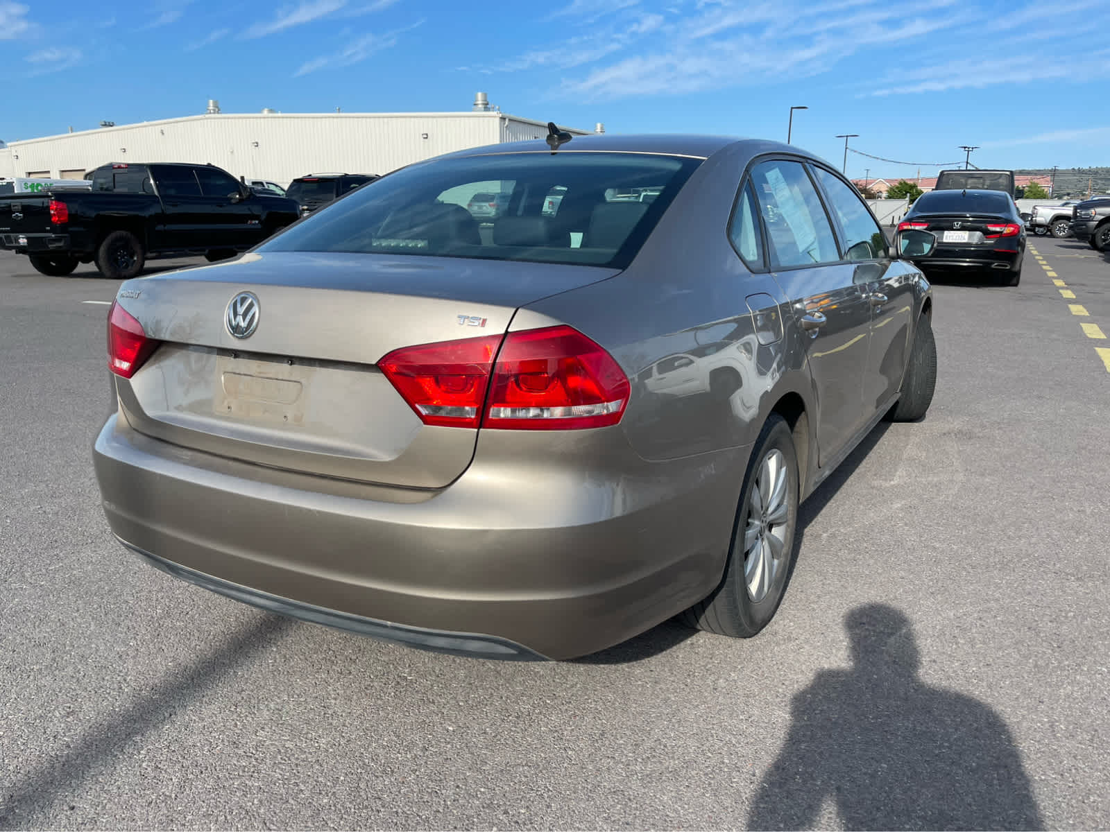 Thumbnail: 2015 Volkswagen Passat - 4