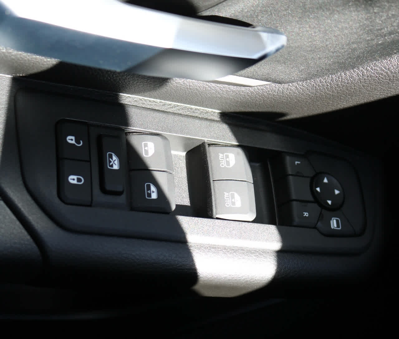 Thumbnail: 2026 RAM 1500 - 21