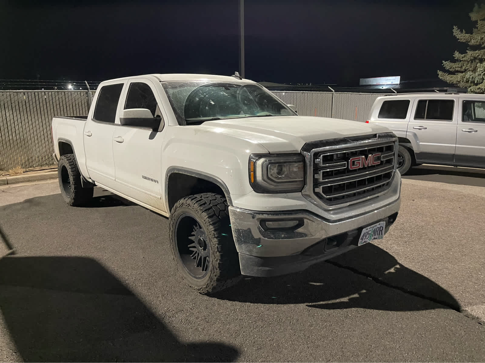 2016 Gmc Sierra 1500 SLE photo 3