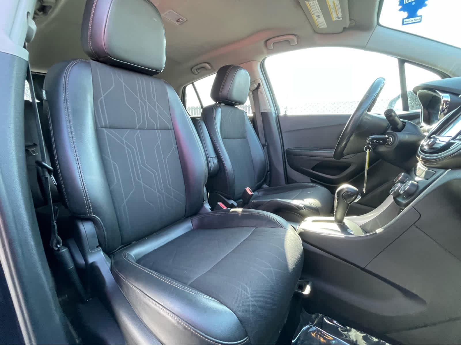 Thumbnail: 2021 Chevrolet Trax - 27