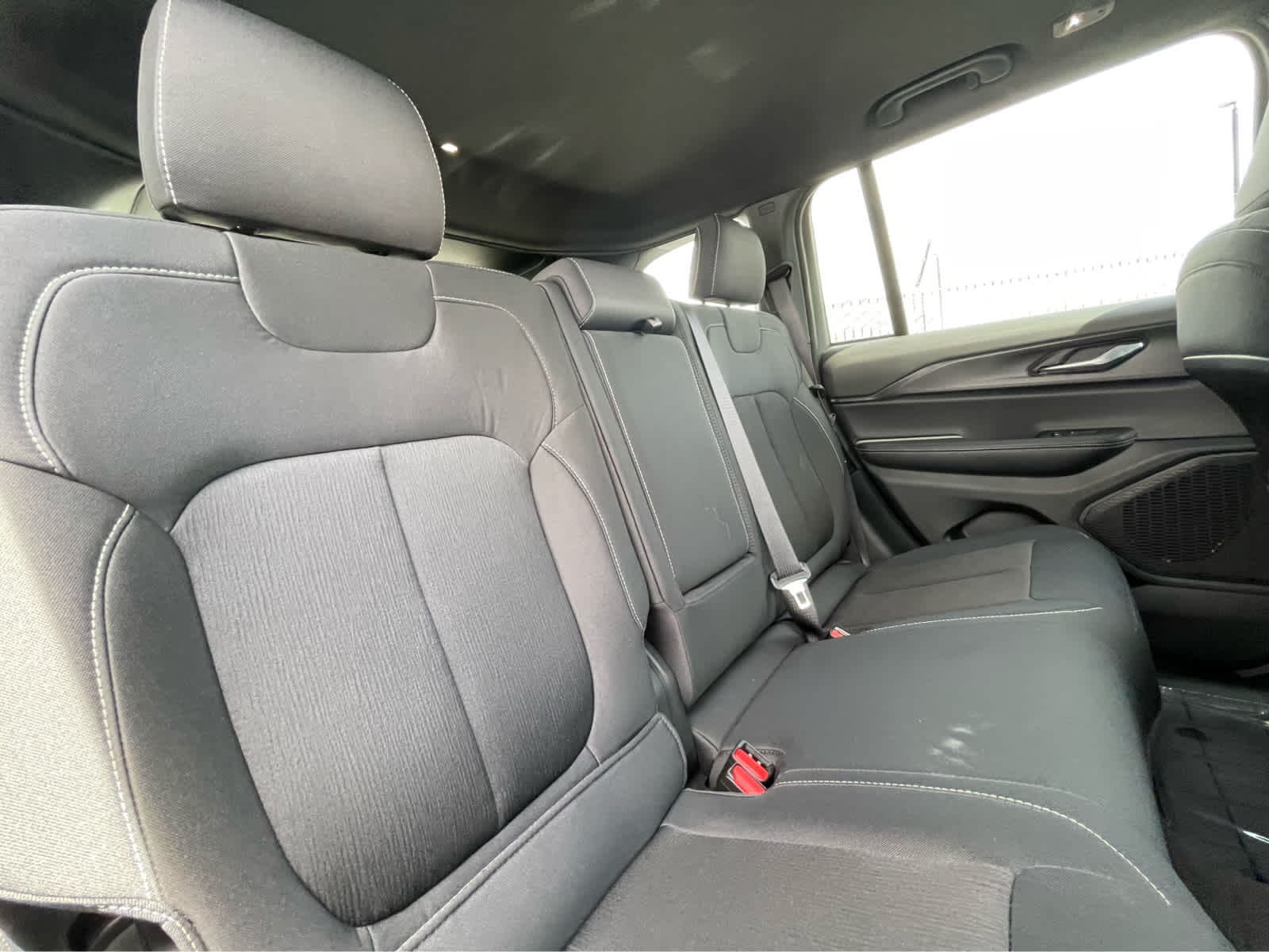 Thumbnail: 2025 Jeep Grand Cherokee - 27