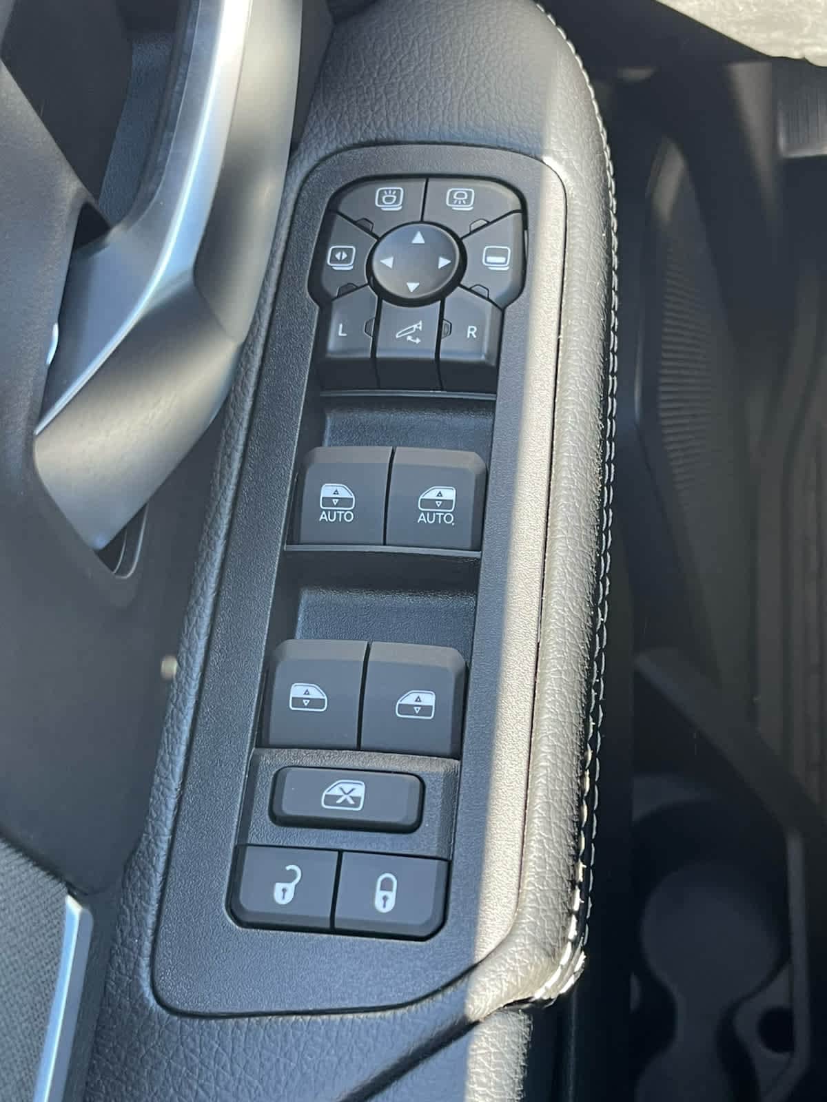 Thumbnail: 2026 RAM 3500 - 22