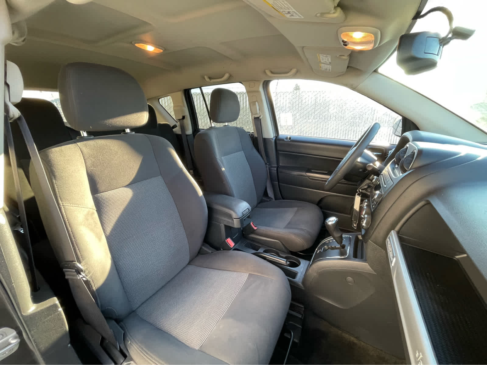 Thumbnail: 2016 Jeep Compass - 23