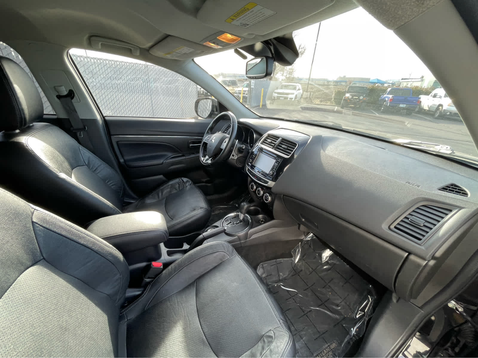 Thumbnail: 2016 Mitsubishi Outlander Sport - 26