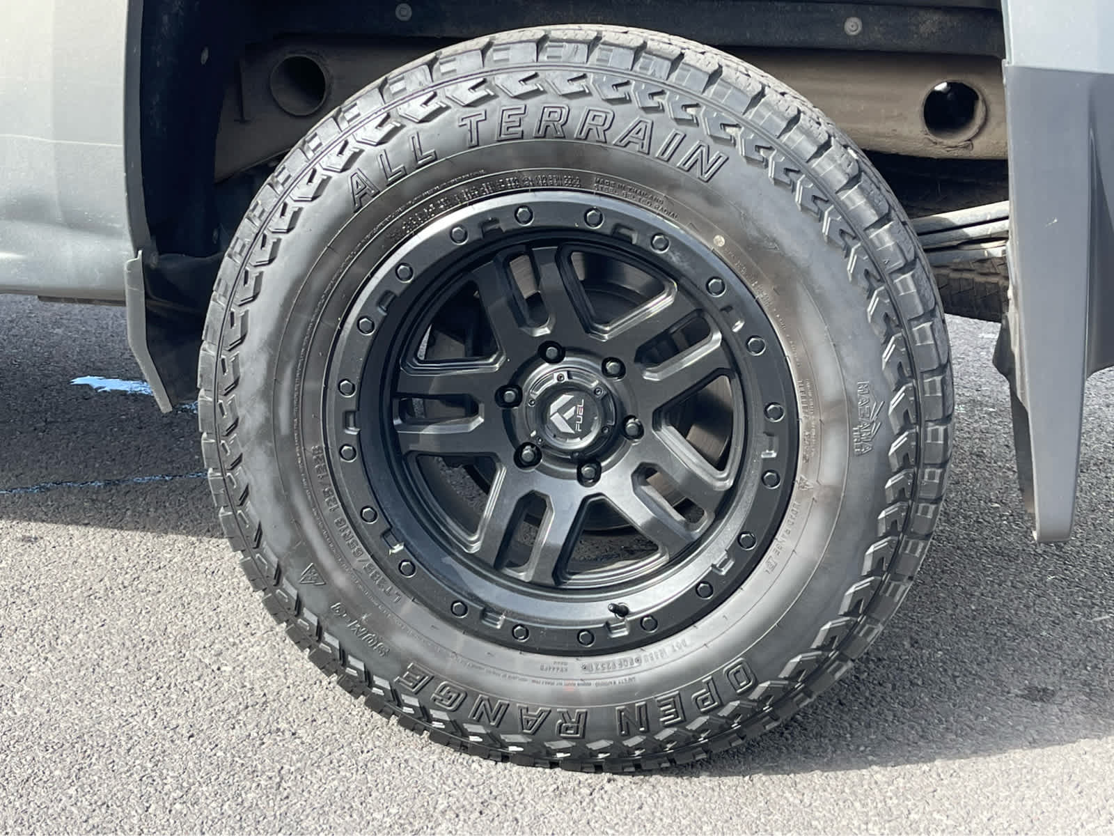 Thumbnail: 2017 Chevrolet Silverado 1500 - 12