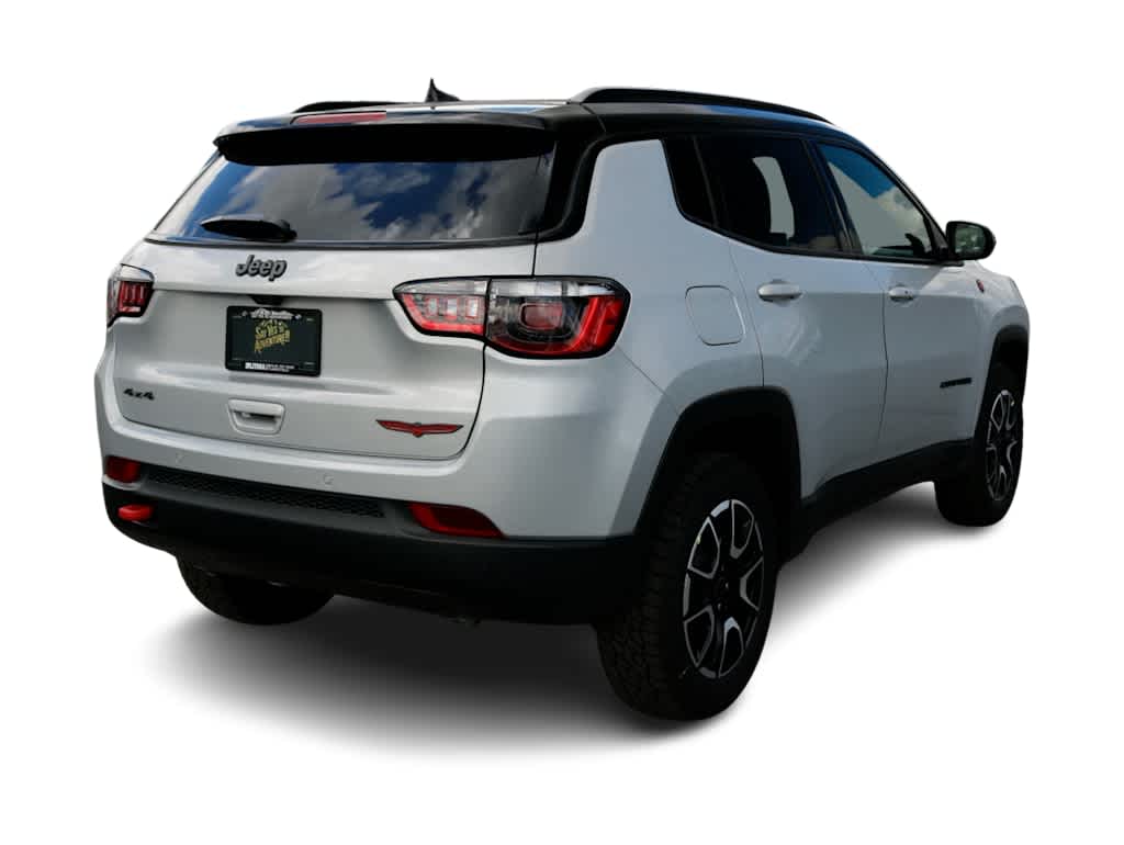 Thumbnail: 2026 Jeep Compass - 6