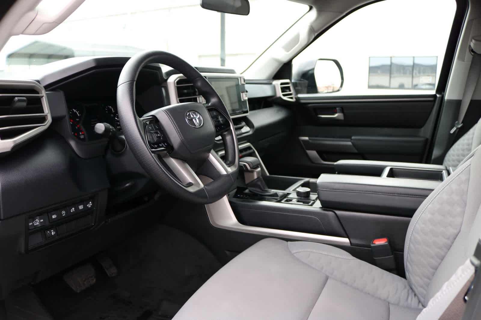 Thumbnail: 2023 Toyota Tundra - 7
