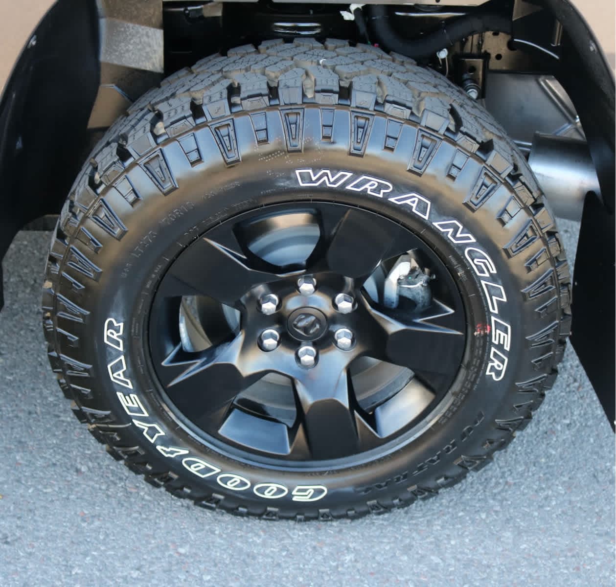 Thumbnail: 2026 RAM 1500 - 13