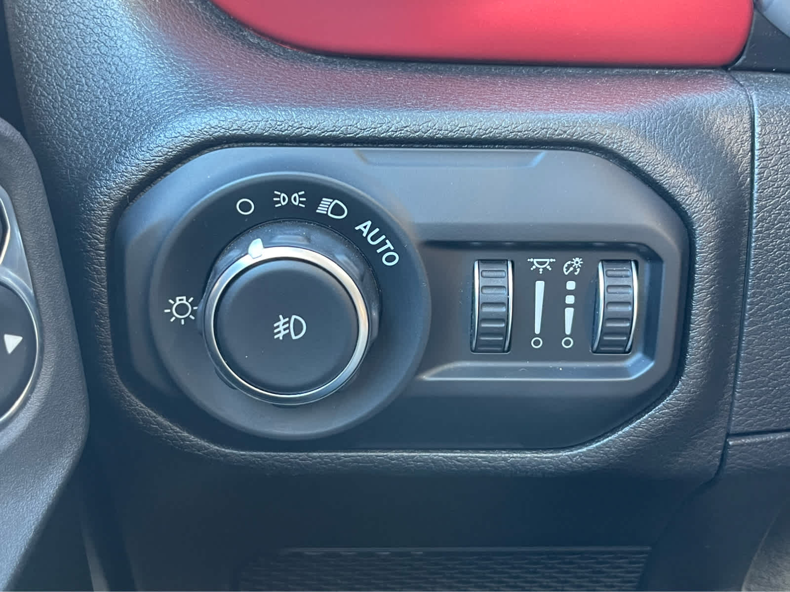 Thumbnail: 2021 Jeep Wrangler - 18