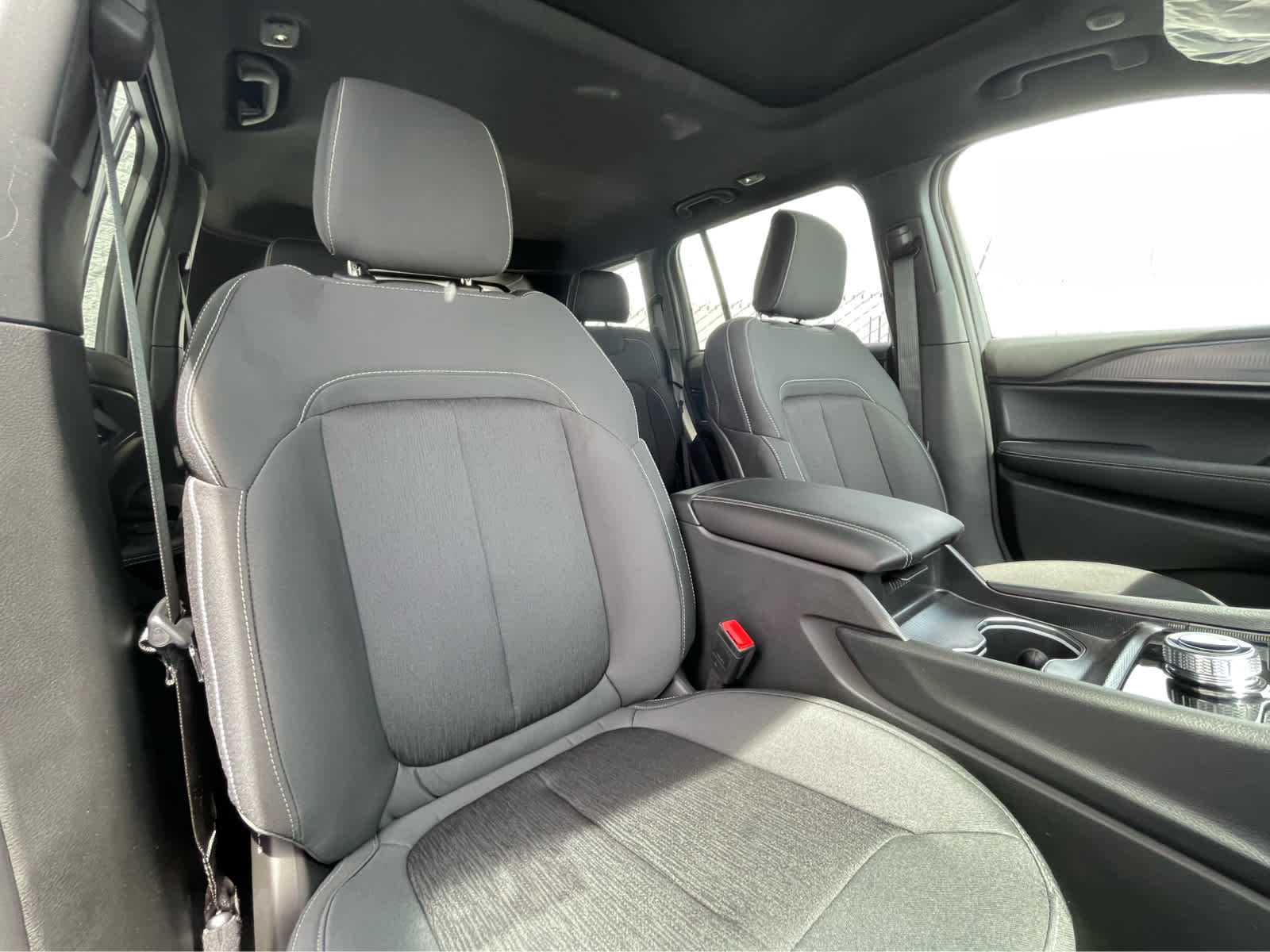 Thumbnail: 2025 Jeep Grand Cherokee - 29