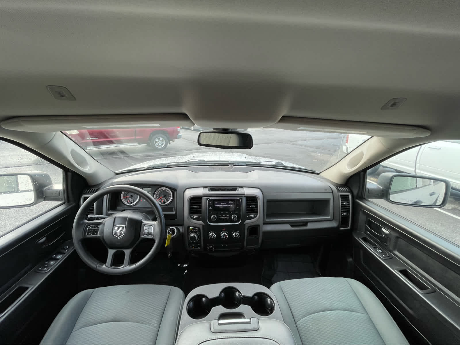 Thumbnail: 2019 RAM 1500 Classic - 13