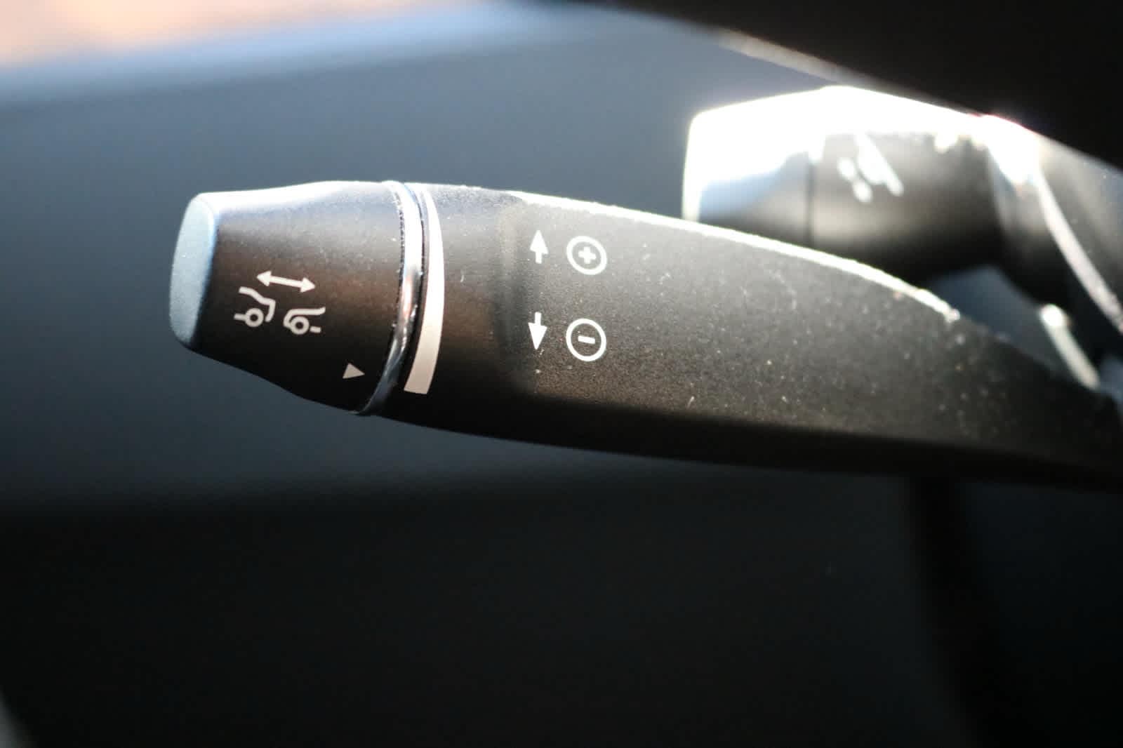 Thumbnail: 2020 Tesla Model S - 20