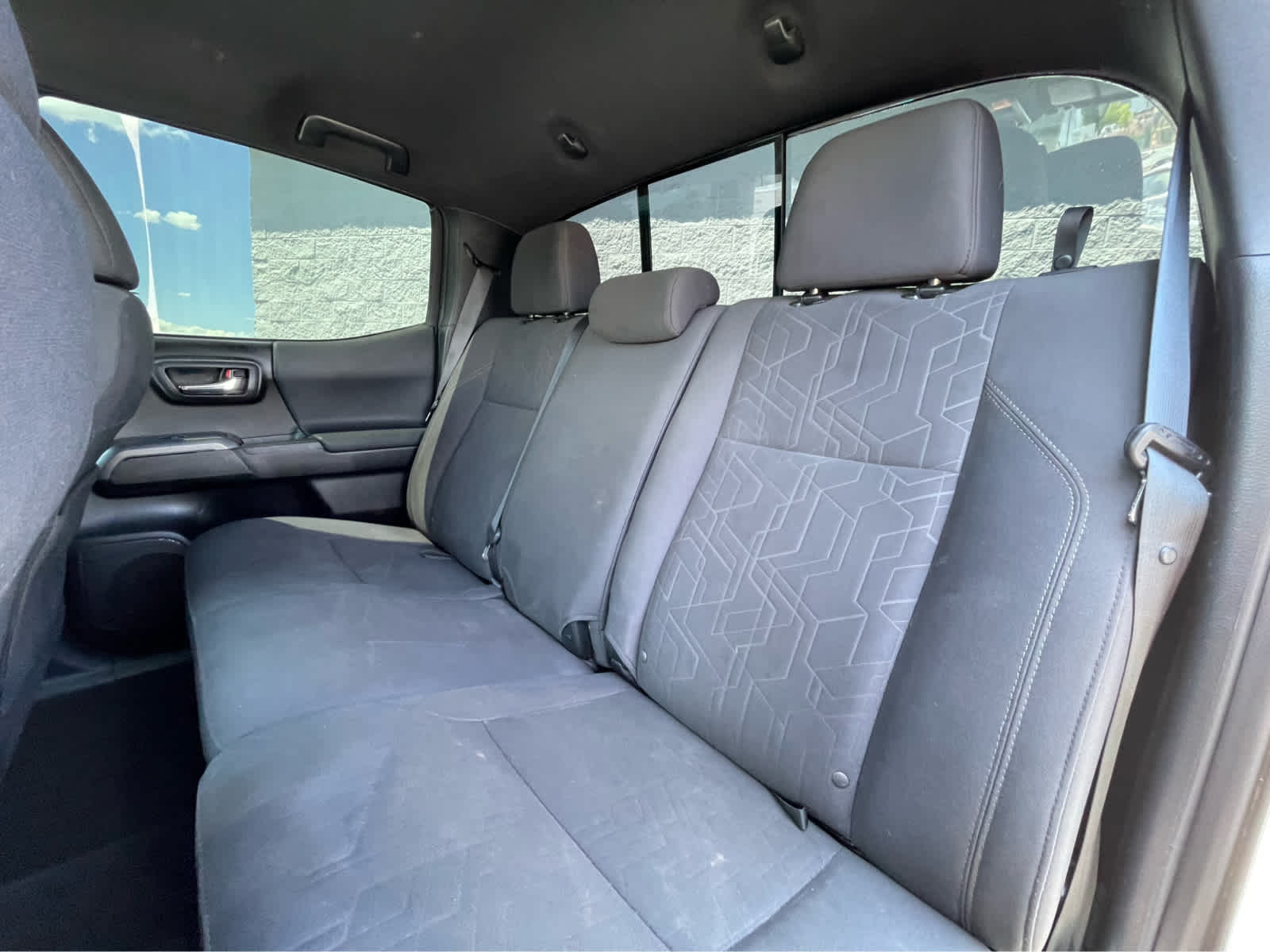 Thumbnail: 2019 Toyota Tacoma - 25