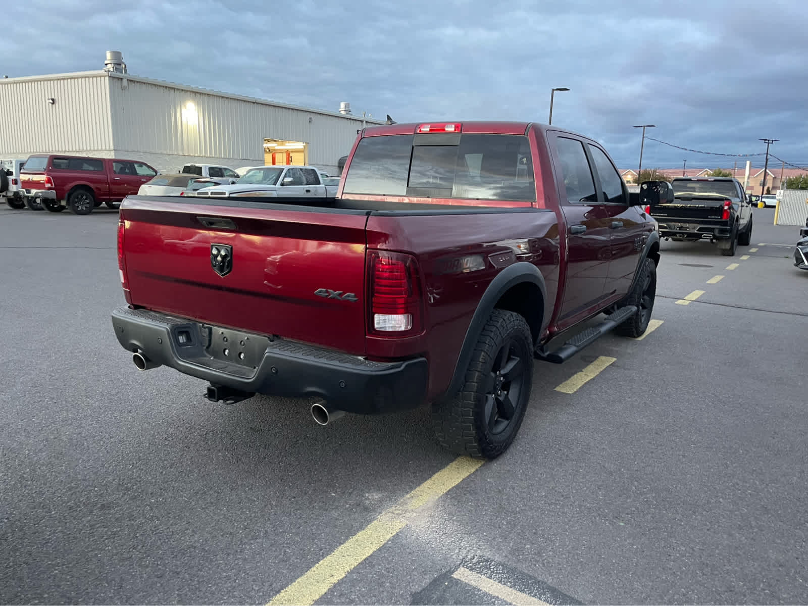 Thumbnail: 2020 RAM 1500 Classic - 4