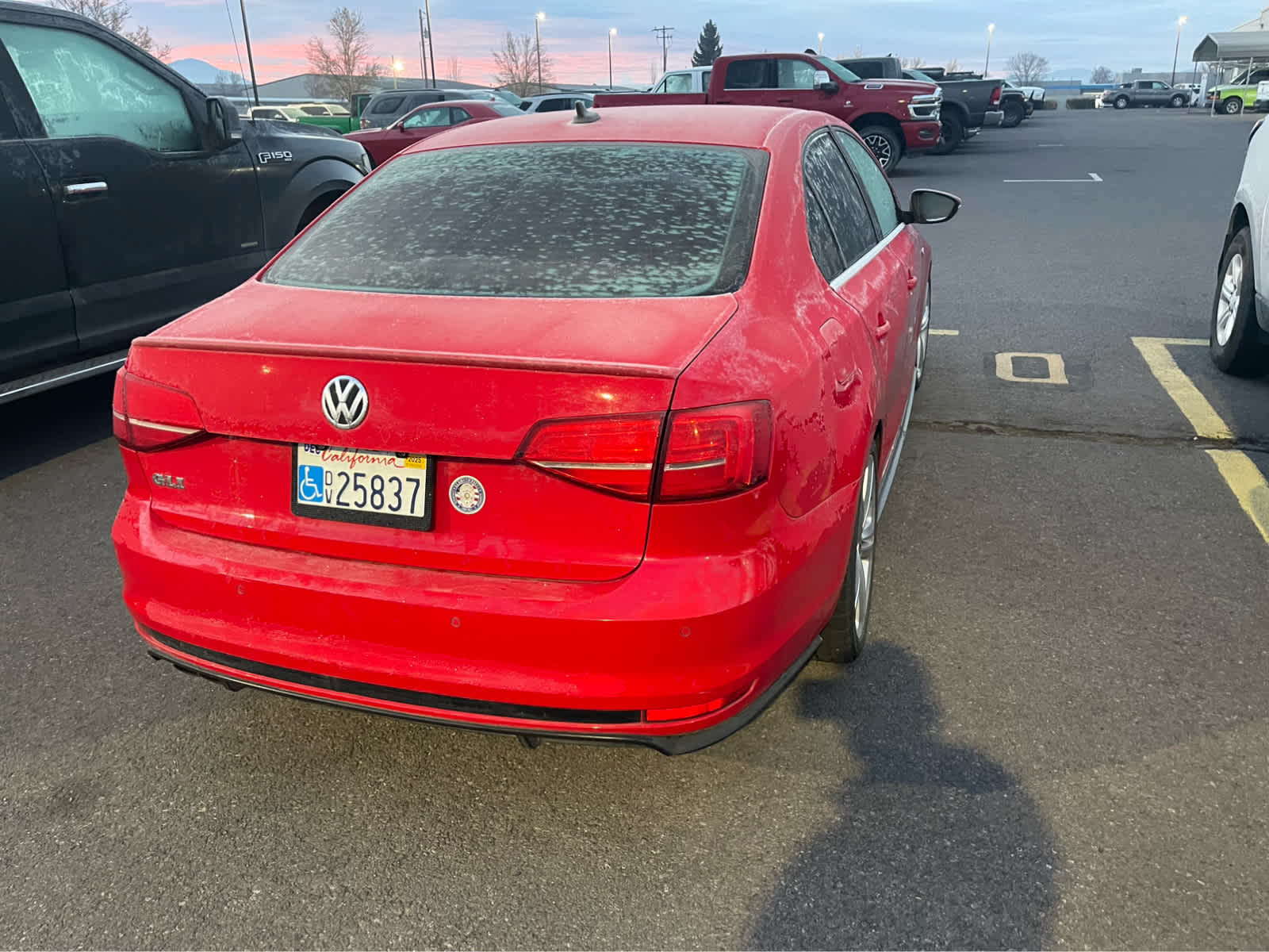 Thumbnail: 2017 Volkswagen Jetta - 6