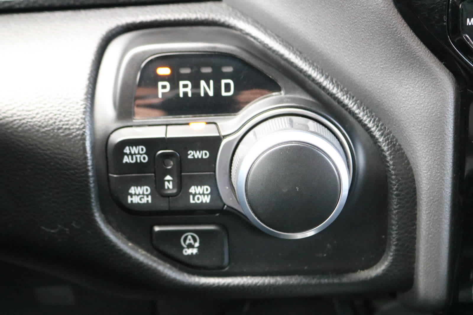 Thumbnail: 2024 RAM 1500 - 23