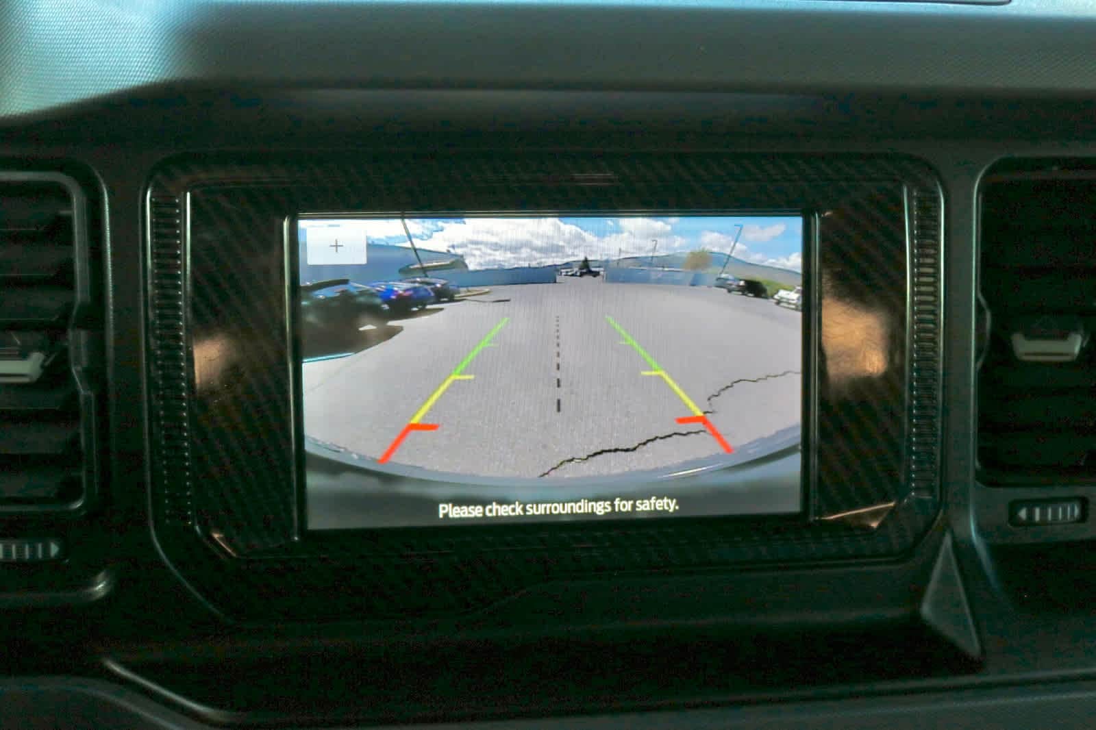 Thumbnail: 2022 Ford Bronco - 15